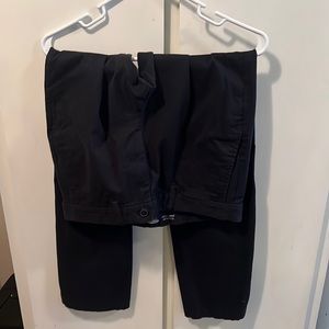 Men’s ultimate slim khakis